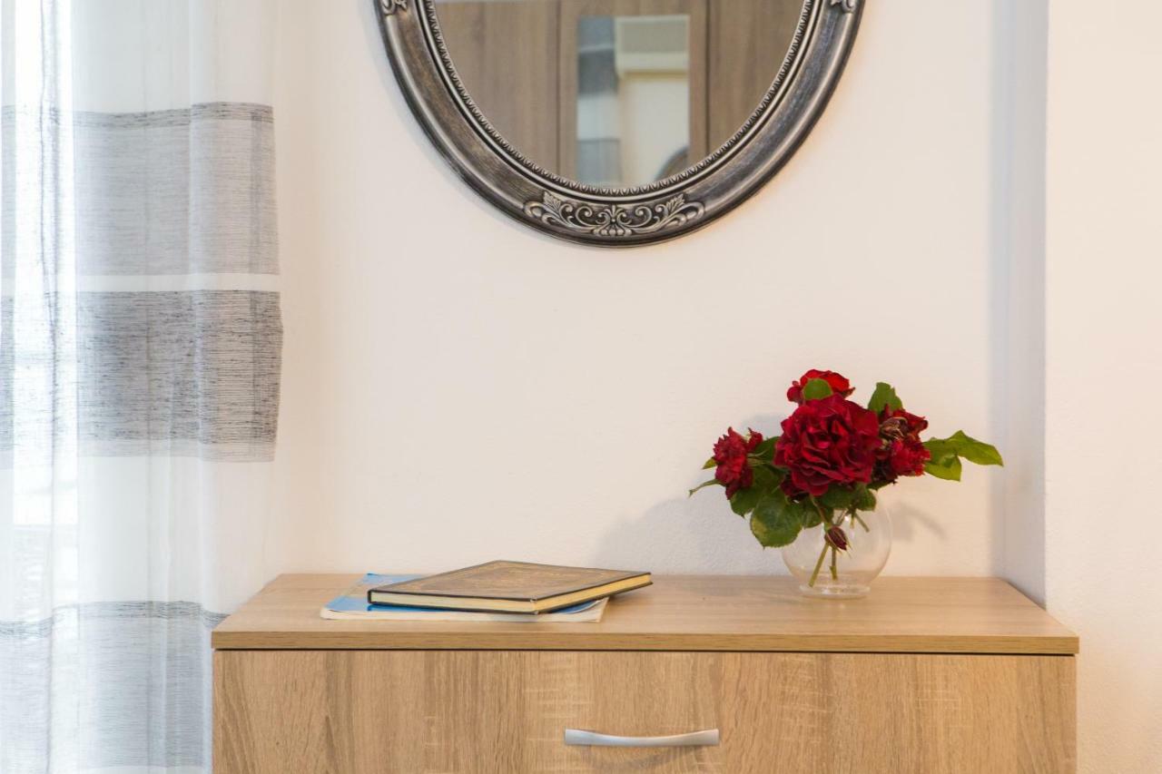 Sunset Apartments بيرديكا المظهر الخارجي الصورة