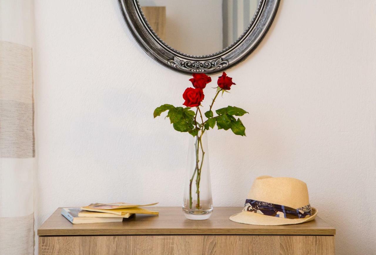 Sunset Apartments بيرديكا المظهر الخارجي الصورة